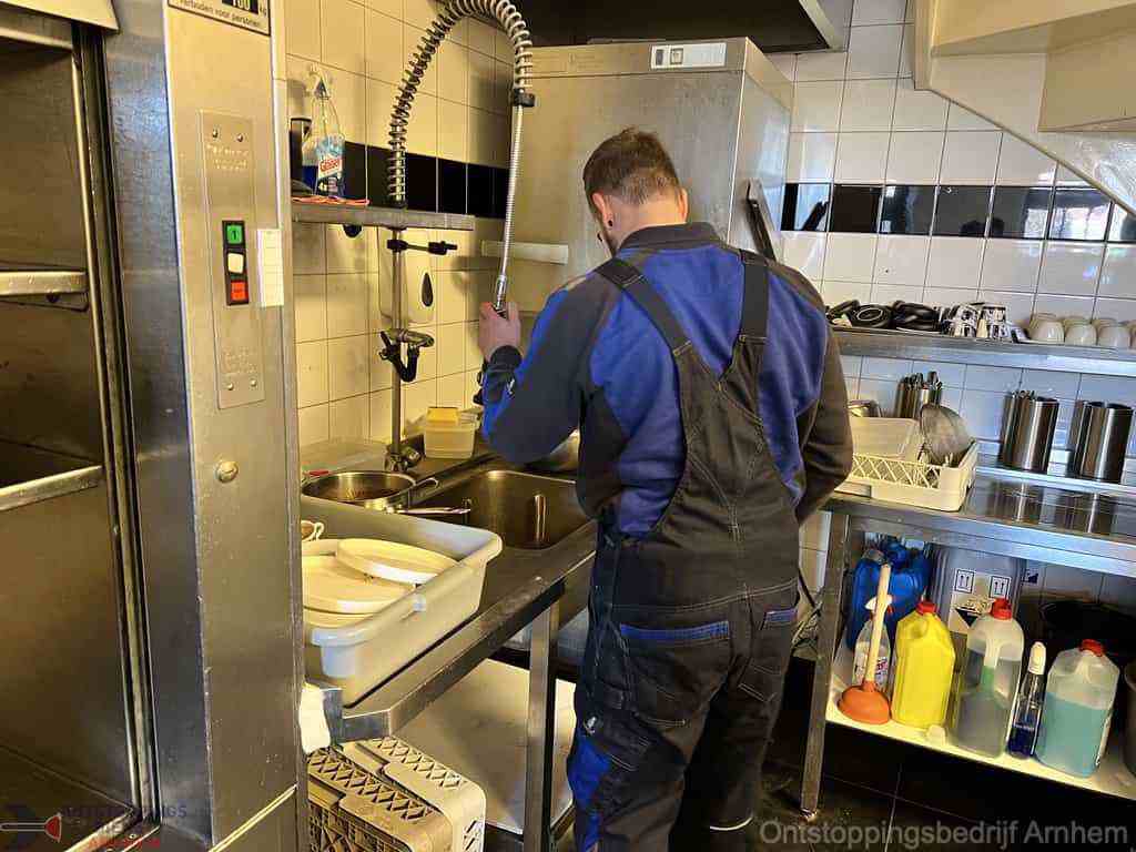 Ontstoppen Gootsteen Arnhem Ontstoppen Gootsteen Arnhem